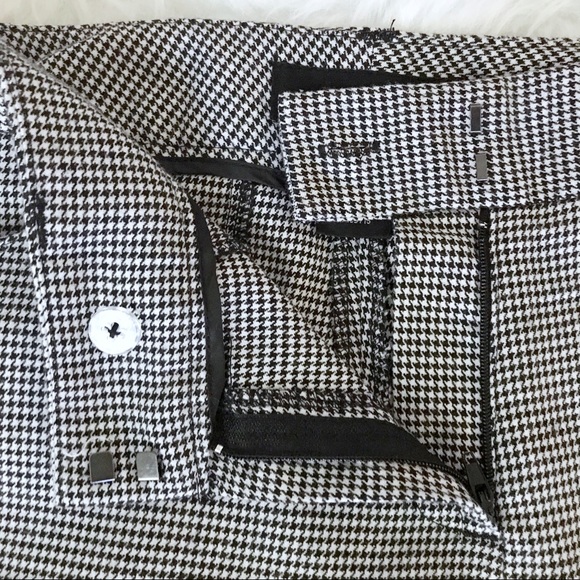 Larry Levine checkered ankle pants size 10. - Picture 4 of 5